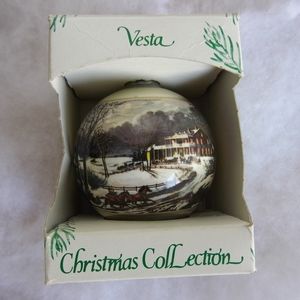 VESTA Corning Currier & Ives Scene Glass Ornament